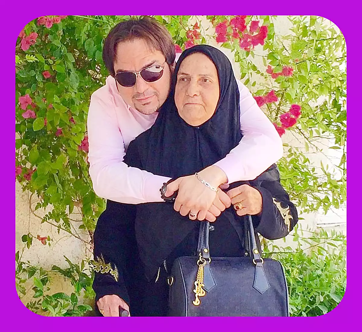 عکس شهرام قائدی و مادرش و پدرش